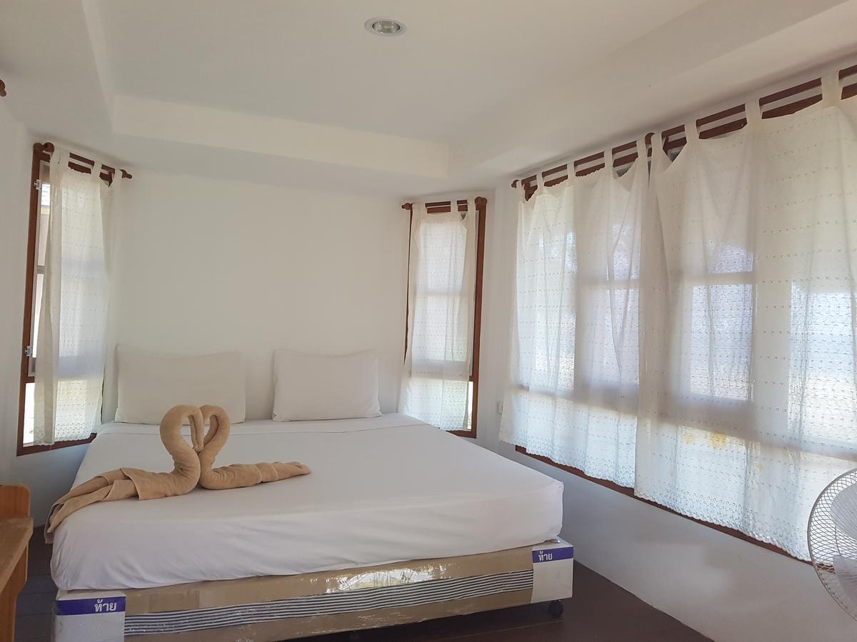 Diamond Beach Resort Ko Tao Exterior photo